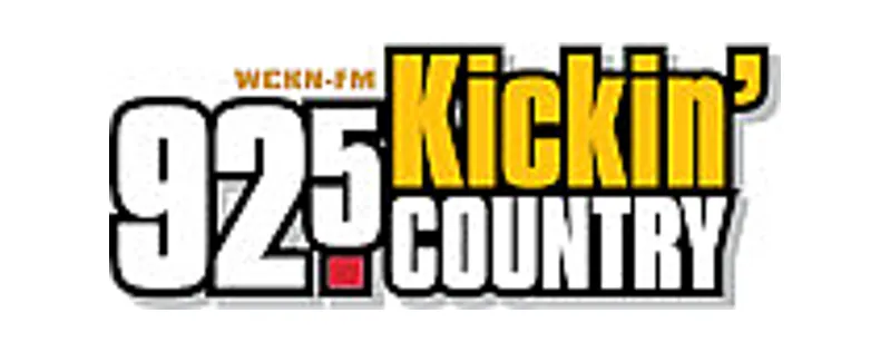 92.5 Kickin' Country